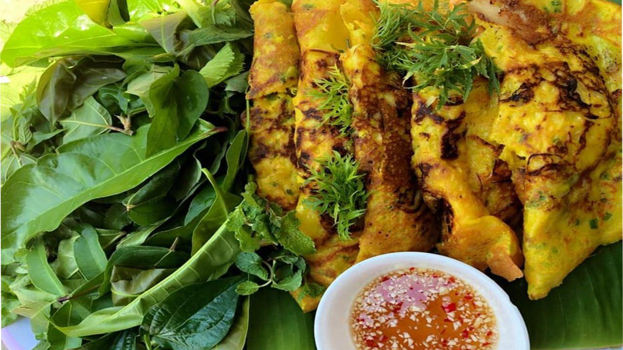 Experience Vinh Long Tours with sustainable dining